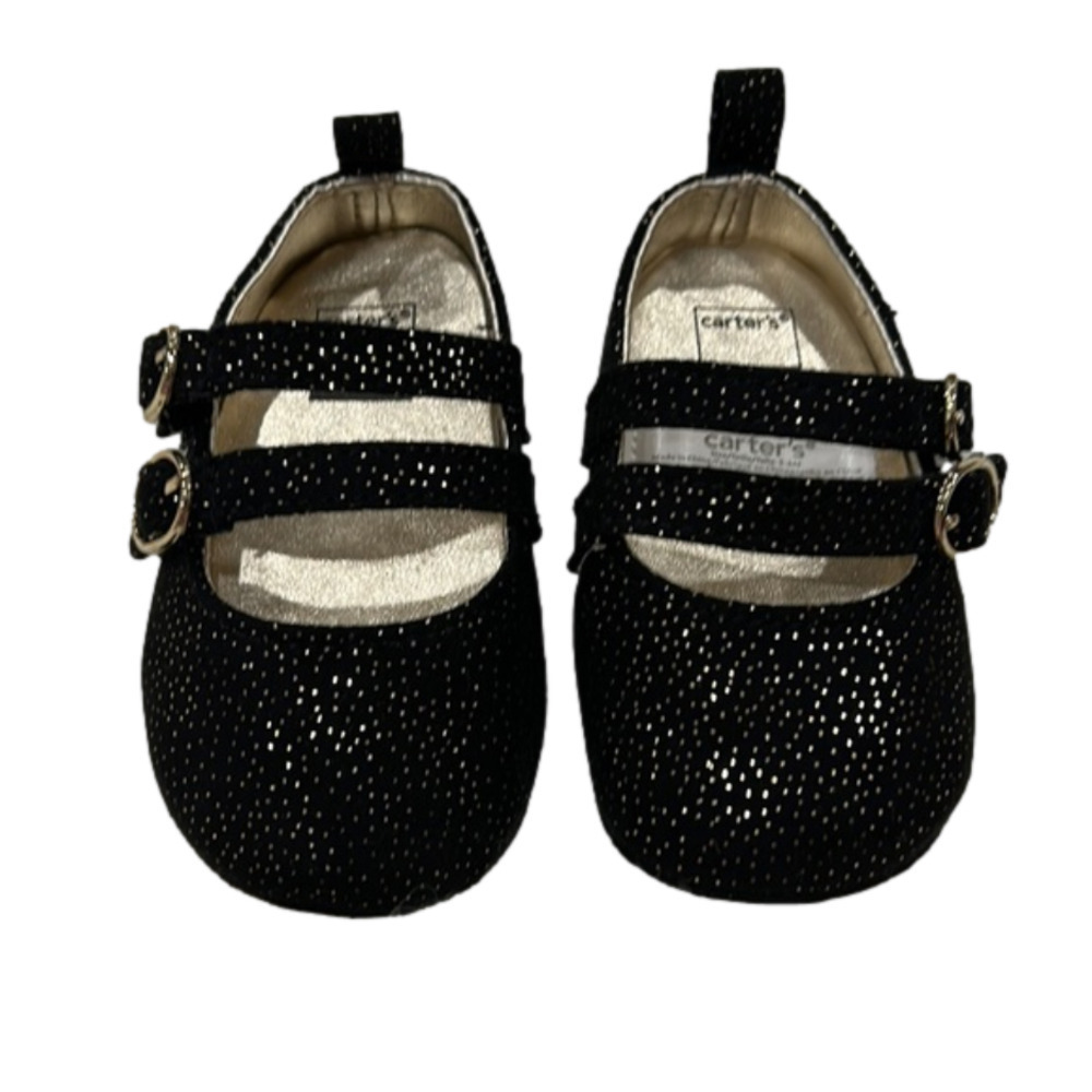 Carters 3-6 m girl shoes good condition